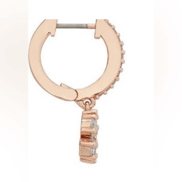 NEW Kate Spade Flower Drop Huggie Earrings in Rose Gold - Picture 4 of 6